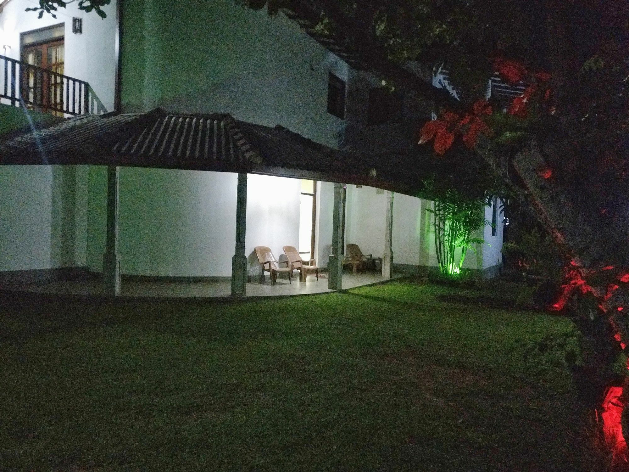 Villa Happy Home Bentota Eksteriør billede